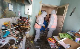 2 kamyon çöp çıktı
