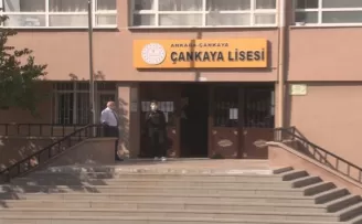 2 Öğrencide korona virüs çıkınca tüm sınıf karantinaya alındı
