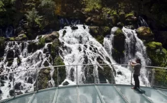 40 gözeli şelale huzur veriyor