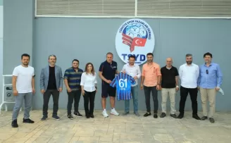 Abdullah Avcı, TSYD ve TÜFAD’ı ziyaret etti
