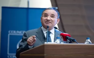 Bakan Bozdağ: Haksız tahrik konusu tartışmaya açılmalı