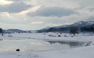 Ağlan Göleti kış güzelliğiyle büyüledi