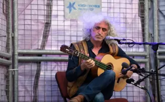 Ahmet Aslan Küçükçekmece’de sevenleriyle buluştu
