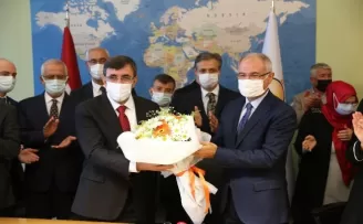 AK Parti’de görev değişimi
