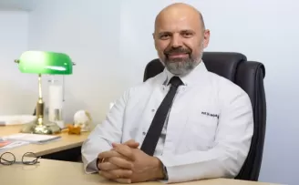 Akıllı telefonlar boyun fıtığı sebebi