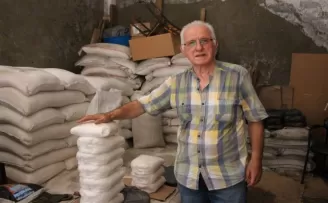 Akyüz ailesi 200 yıldır tuzculuk yapıyor
