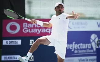 Altuğ Çelikbilek, Wimbledon elemelerinde ikinci turda
