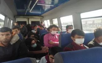 Ambulans şoförü insan kaçakçısı çıktı

