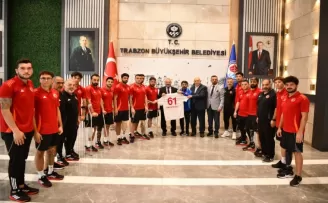 Ampute Milli Takımı’ndan Büyükşehir’e ziyaret