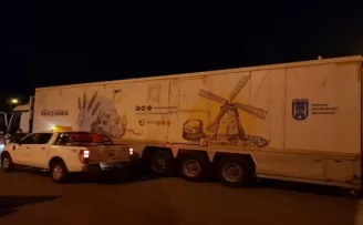Ankara Büyükşehir Belediyesinden İzmir’e gıda yardımı
