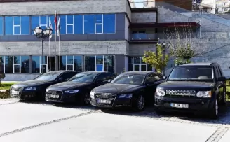 Ankara Büyükşehir Belediyesinden lüks araç satışı
