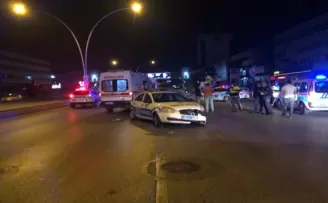 Ankara’da polis otomobilin önüne çıkan araç kazaya sebep oldu: 2 polis yaralı
