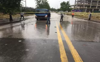 Ankara’da sağanak, sele neden oldu
