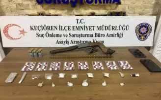 Ankara’da uyuşturucu operasyonu: suç üstü yakalandılar
