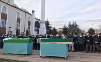 Ankara’daki trafik kazasında hayatını kaybedenler son yolculuğuna uğurlandı
