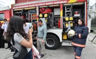 Ankara İtfaiyesi yeni itfaiyecilerini yetiştiriyor
