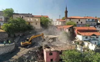 Ankara Kalesi çevresi değer kazanacak
