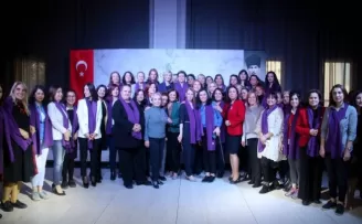 Ankaralı kadınlar Çankaya’da buluştu
