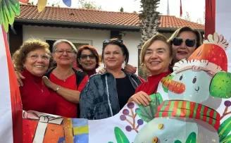 Antalya’da kuşakları buluşturan yeni yıl coşkusu