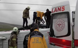 Arnavutköy’de kazada can pazarı: 2 yaralı
