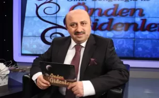İlahiyatçı Ömer Döngeloğlu Edirnekapı Şehitliği’ne defnedildi