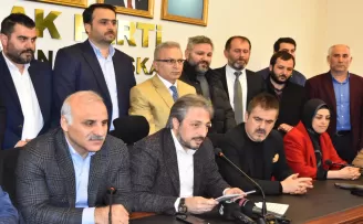 Cumhurbaşkanı Erdoğan'a hakaret eden Özkoç istifaya davet edildi! 
