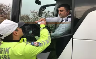 AŞTİ’de kış lastiği denetimi yapıldı

