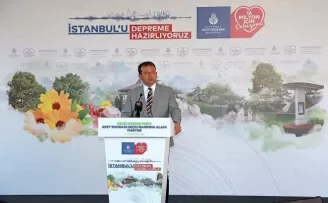 Ataşehir’de deprem parkı törenle açıldı
