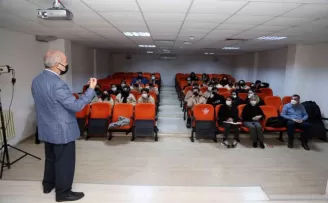 Ataşehir’de öğrencilere iklim semineri

