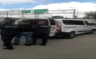 Ataşehir’de tartıştığı sürücünün aynasını kıran maganda yakalandı
