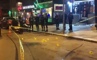Avcılar’da kafeyi kurşunladı, gözaltına alındı
