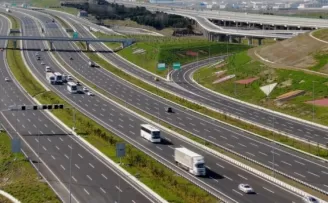 Avrupa’dan gelen vatandaşları taşıyan konvoy havadan görüntülendi
