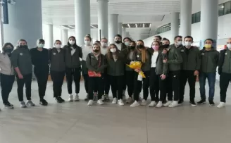 Avrupa ikincisi VakıfBank, yurda döndü
