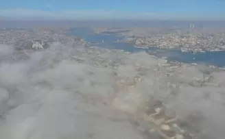 Ayasofya Camii sis bulutunda kayboldu
