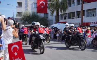Ayvalık’ta 30 Ağustos coşkusu