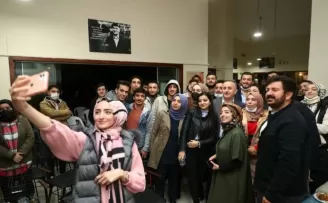 Bağcılar Belediyesi’nden üniversite öğrencilerine eğitim yardımı
