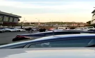 Bağcılar’da 3 kişinin hayatını kaybettiği silahlı saldırı kamerada
