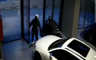 Bağcılar’da motor hırsızlığı güvenlik kamerasına yansıdı
