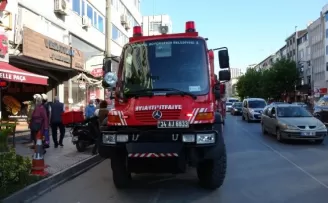 Bağdat Caddesi’nde iş merkezinde yangın paniği
