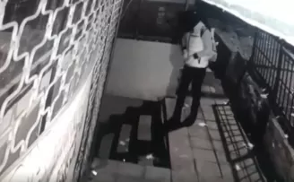 Bahçelievler’de kundaklama anları kamerada

