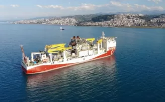 Bakan Dönmez: “Fatih, Karadeniz seferinin ilk durağı Trabzon’a ulaştı”
