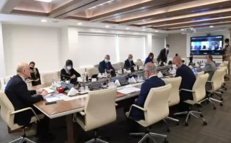 Bakan Karaismailoğlu, İranlı mevkidaşı Eslami ile görüştü
