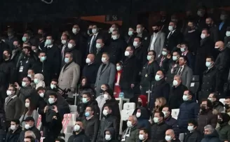 Bakan Kasapoğlu: “Bizleri her zaman gururlandırıyorlar”
