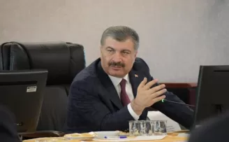 Bakan Koca’dan vatandaşlara dışarı çıkmamaları konusunda hassasiyet vurgusu
