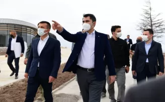 Bakan Kurum’dan Altındağ Belediyesi’ne ziyaret

