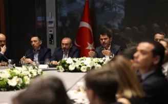 Bakan Kurum: “Mayıs ayında 319 bin deprem konutunun inşaatı başlamış olacak“
