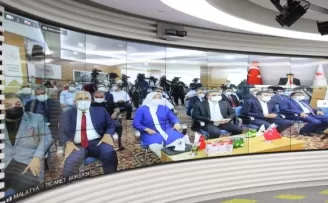 Bakan Pakdemirli kuru kayısı alım fiyatını açıkladı
