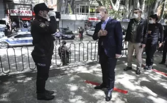 Bakan Soylu, Vefa Sosyal Destek Koordinasyon Merkezi’ni ziyaret etti
