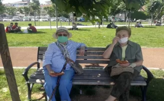 Bakırköy sahil doldu taştı
