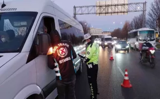 Bakırköy ve Sarıyer’de okul servislerine denetim

